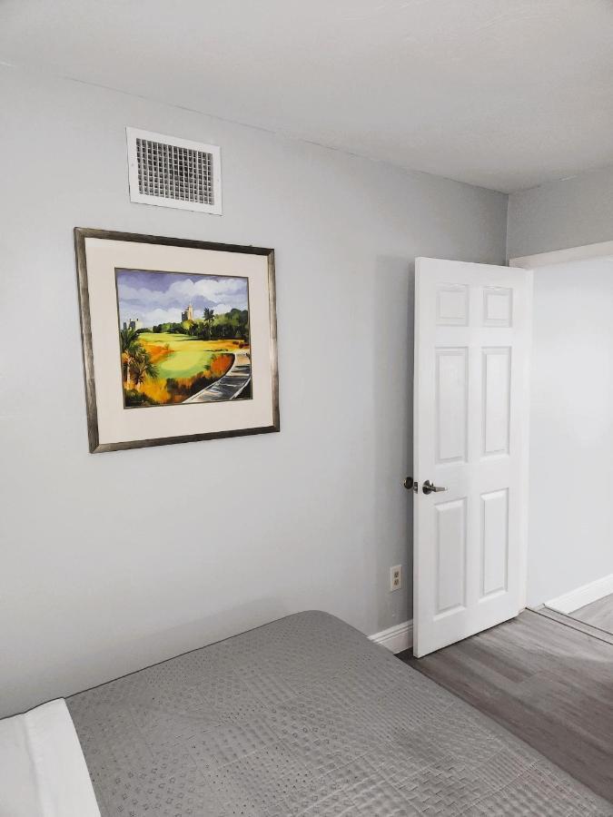 Cheerful Super Suite + 2 Queen + Sofa Bed Minutes From The Airport! Tampa Eksteriør billede